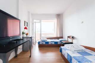 Отель Plovdiv Hotel Приморско Люкс с 1 спальней и видом на море (для 4 взрослых и 1 ребенка)-6
